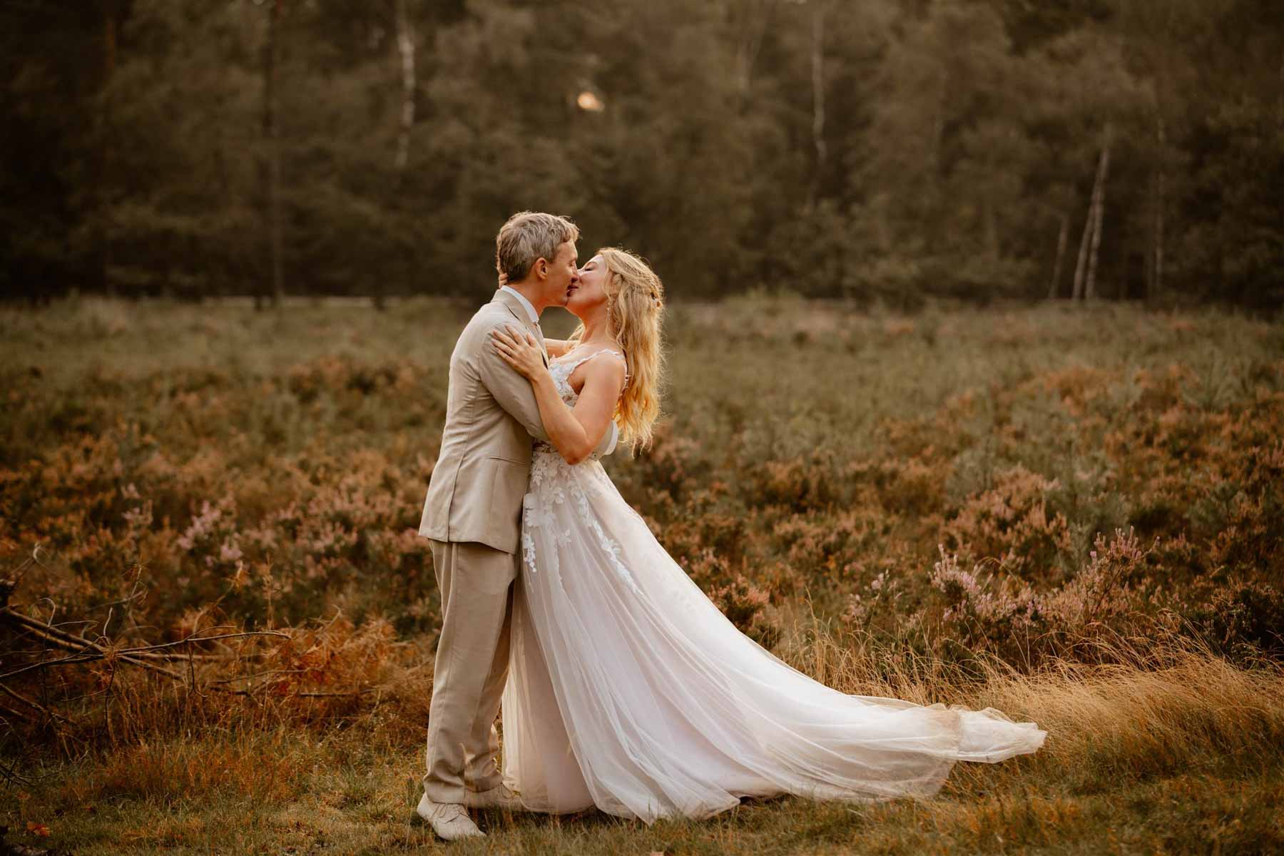 Bruiloft bij Landgoed Mennorode in de Veluwse Bossen